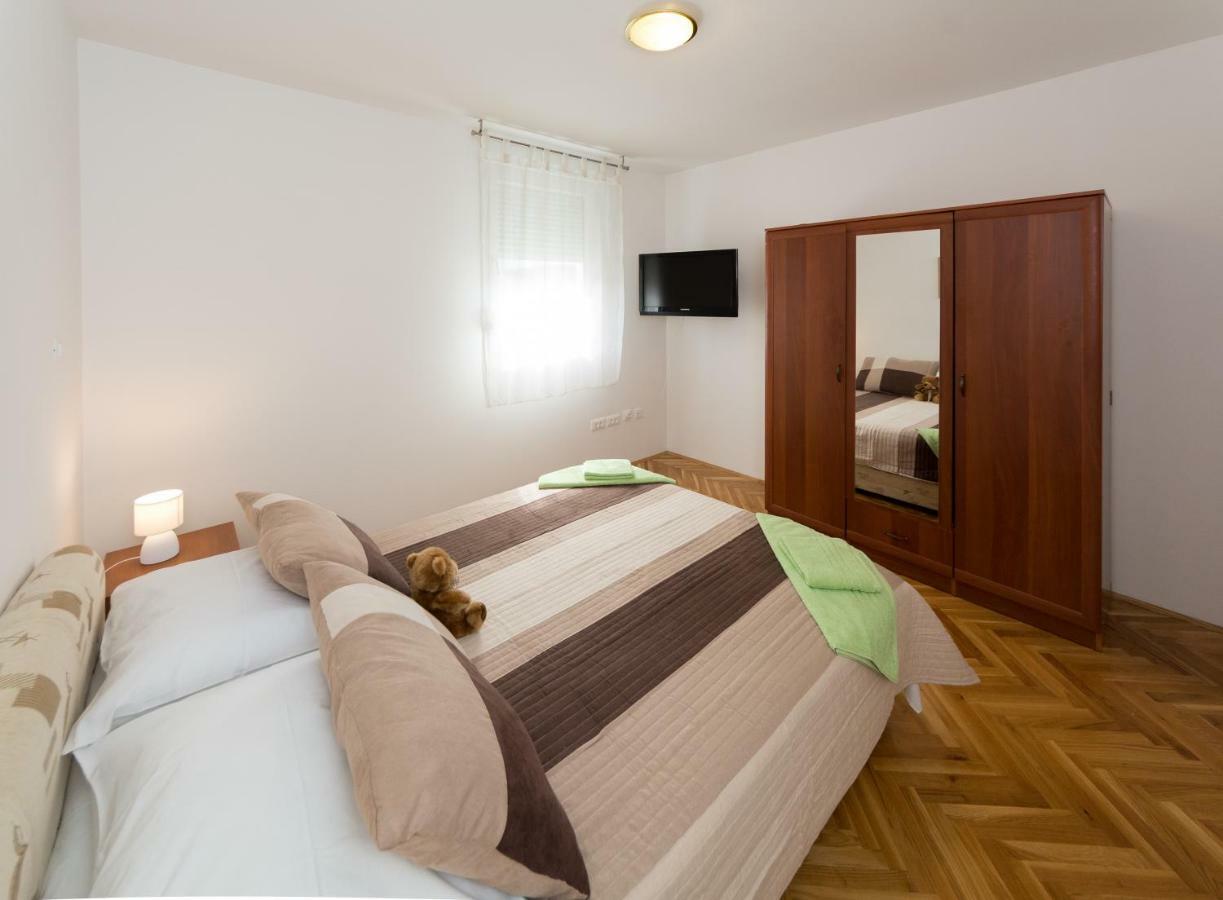 Breki Apartman Podstrana Kültér fotó