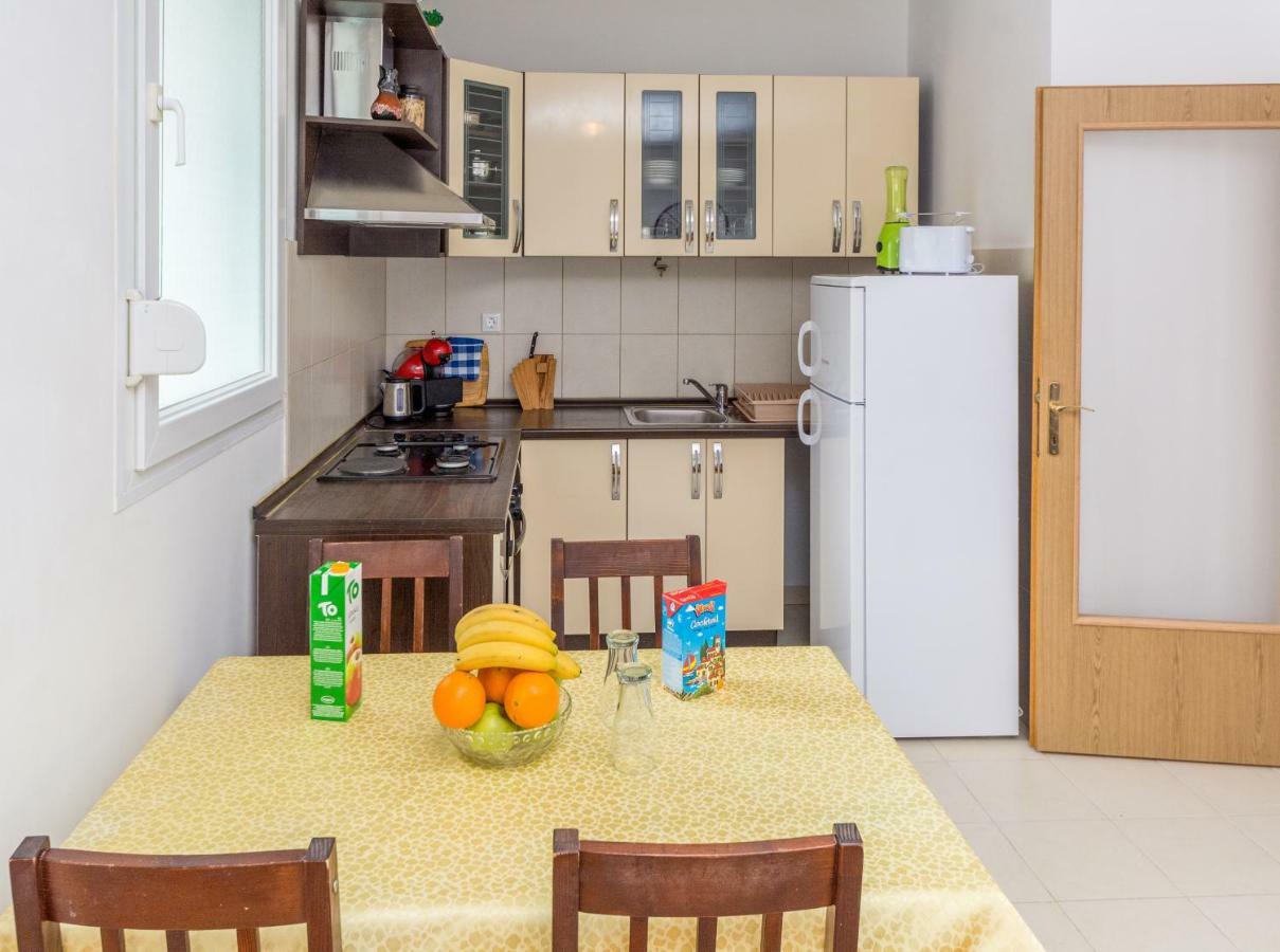 Breki Apartman Podstrana Kültér fotó