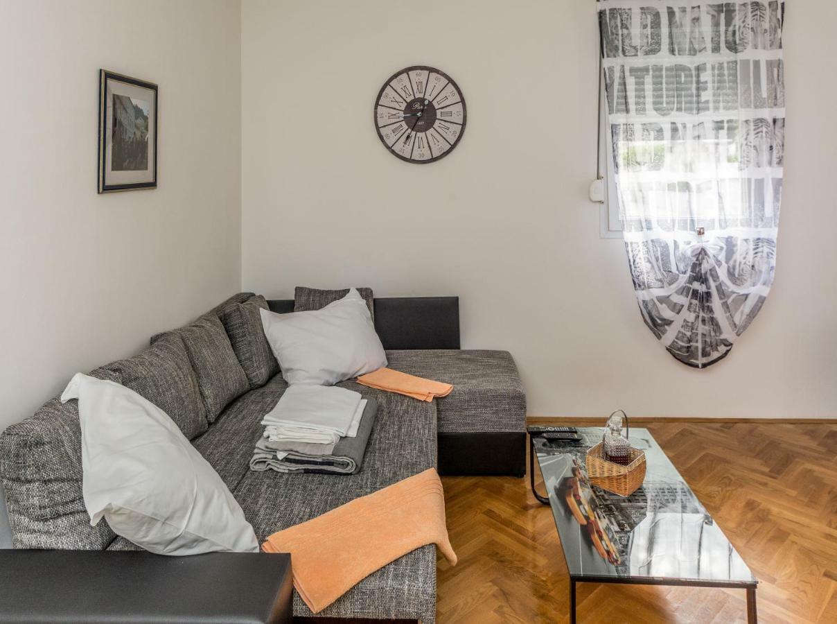 Breki Apartman Podstrana Kültér fotó